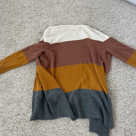 Madewell Cardigan - Picture 2 of 3